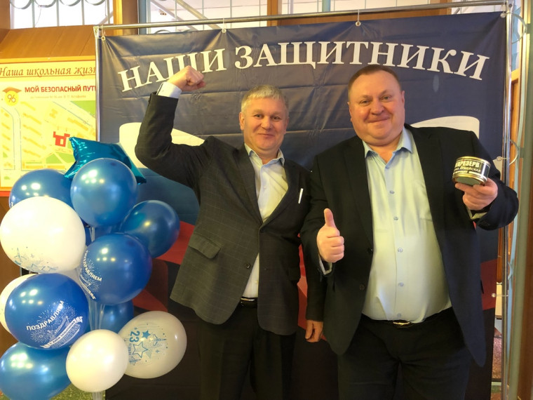 ПРЕДПРАЗДНИЧНОЕ УТРО В ГИМНАЗИИ.